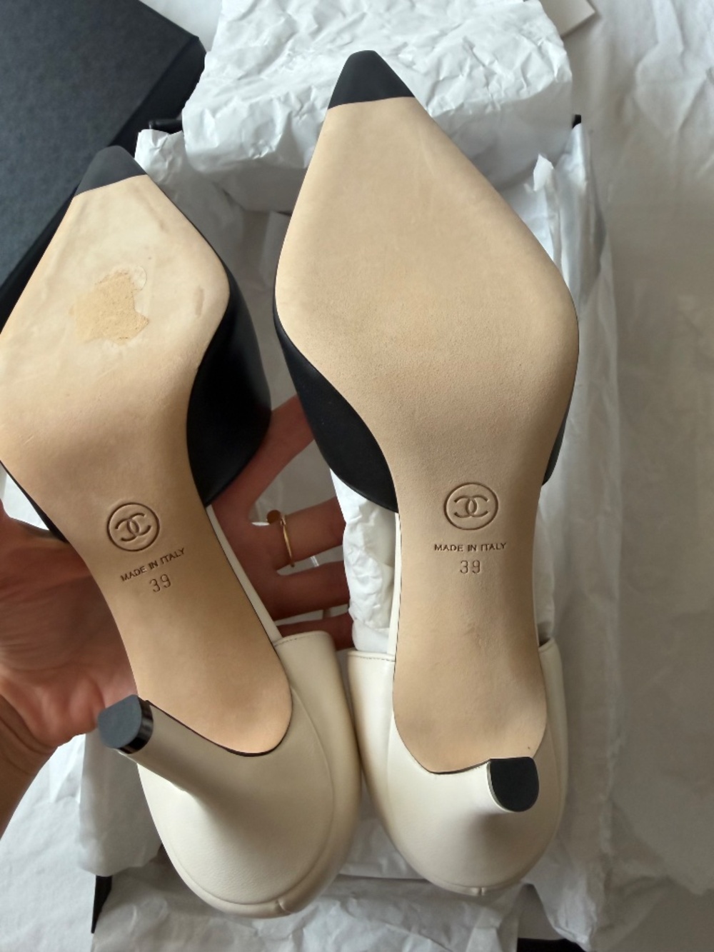 Chanel Mary Jane shoes 39 - Picture 2 of 8